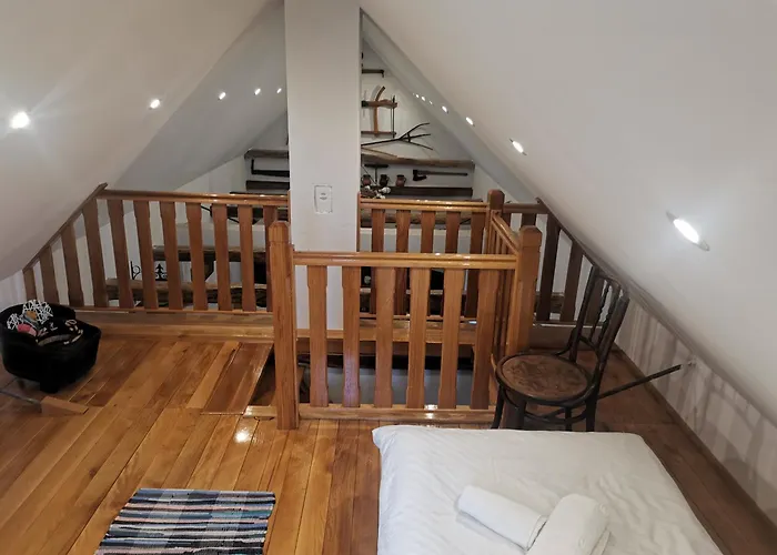 Holiday House Zoki