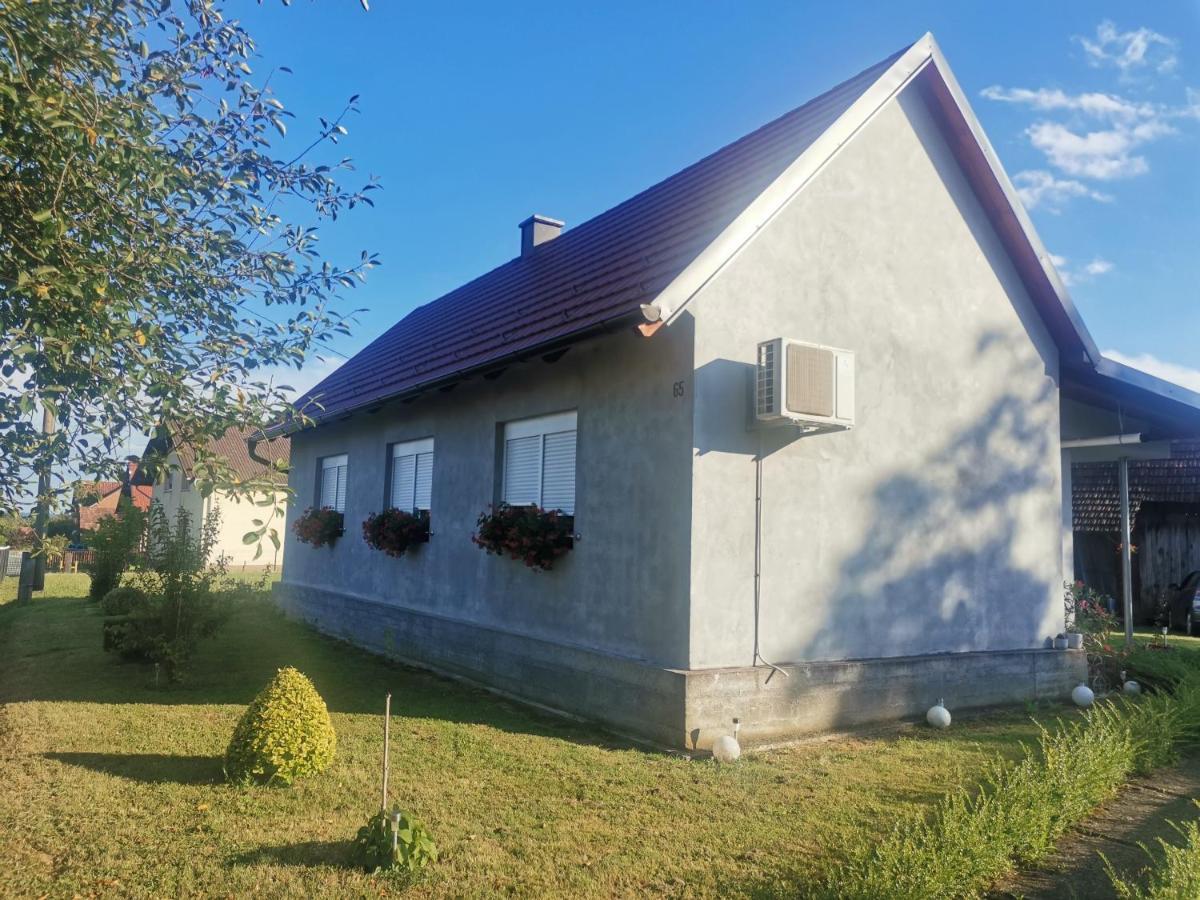 House Zoki Kutina