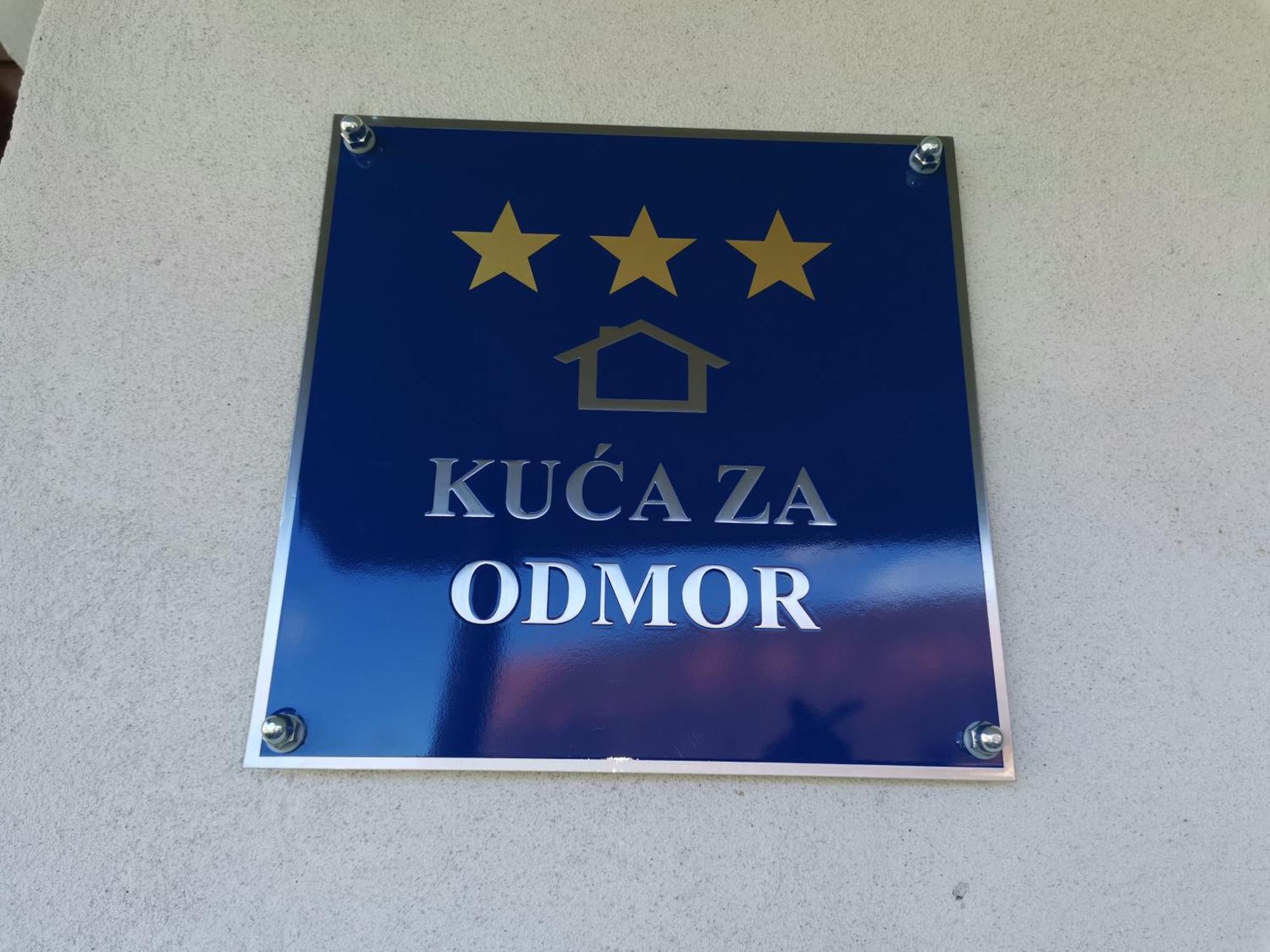 Apartment House Zoki